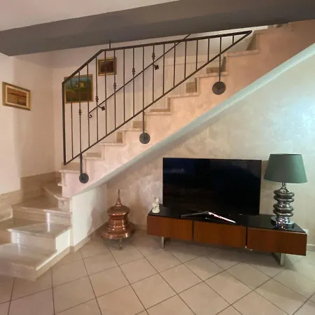 La Casa Dell'artista בית נופש באטיפולה